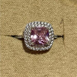 💕Sterling Silver Pink and White Bella Luce ring